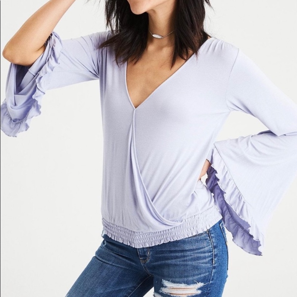 Bell sleeve American eagle soft and sexy shirt